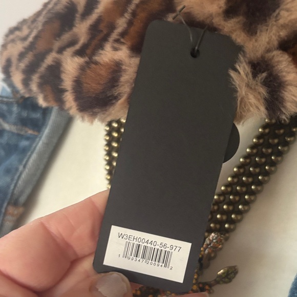 Ed Hardy Brown Leopard Bucket Hat with Skull Design NWT - Picture 8 of 11